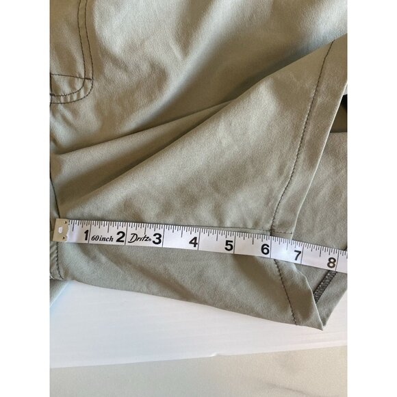 Huk Mens Elements Boardshorts Fishing Swim 30+ UPF Camo Mossy Oak Size 36 - Picture 9 of 10